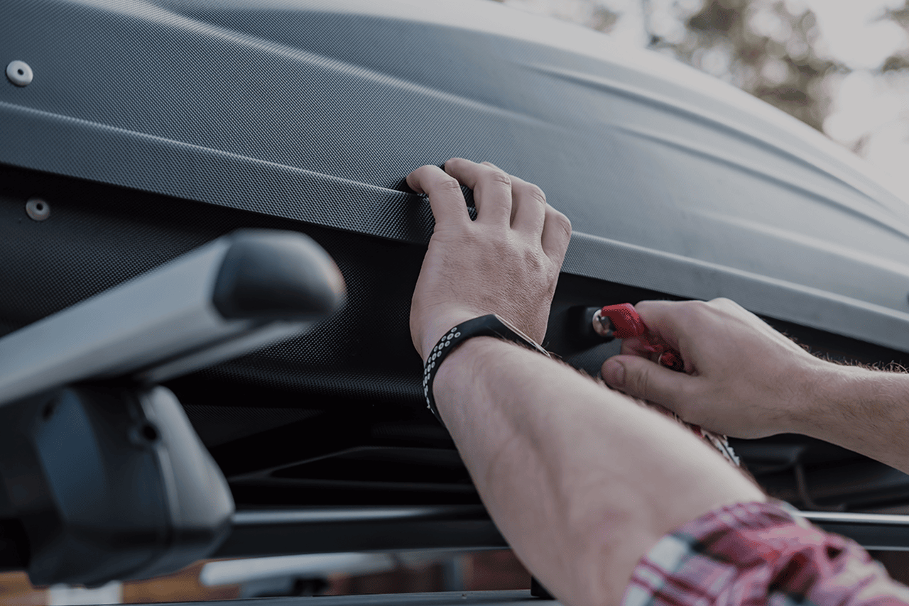 Montiranje krovnih kofera